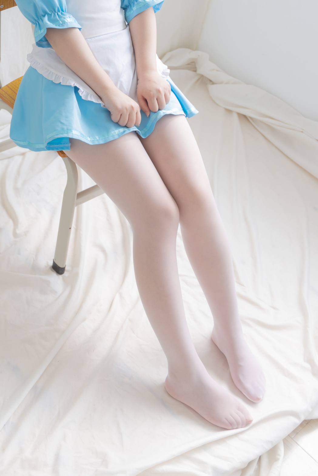 图片[5]-女仆装白丝女孩【43P】20014-蜜桃兔兔