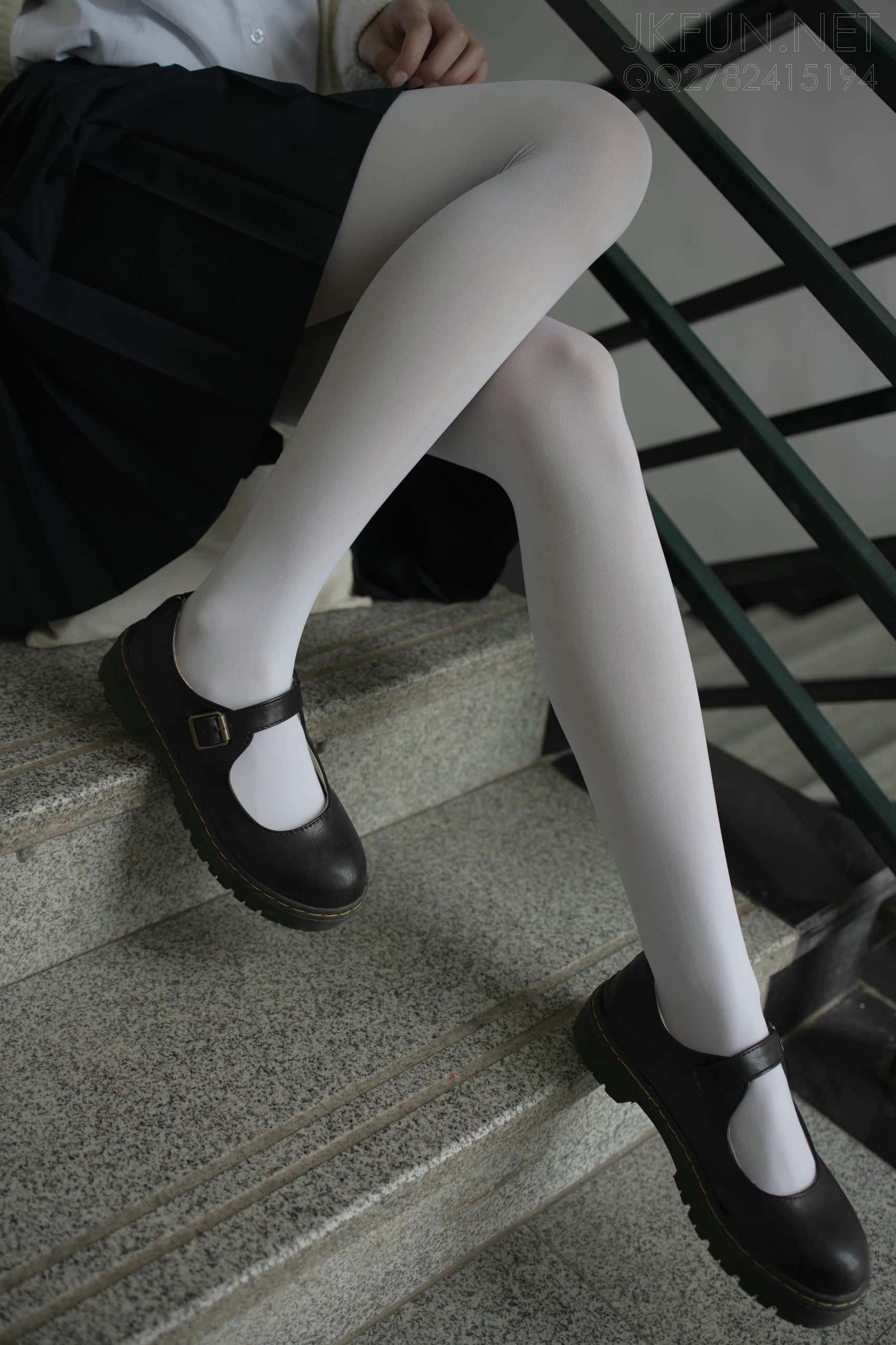 图片[4]-甜美可人的白丝姑娘【127P】J2555-蜜桃兔兔