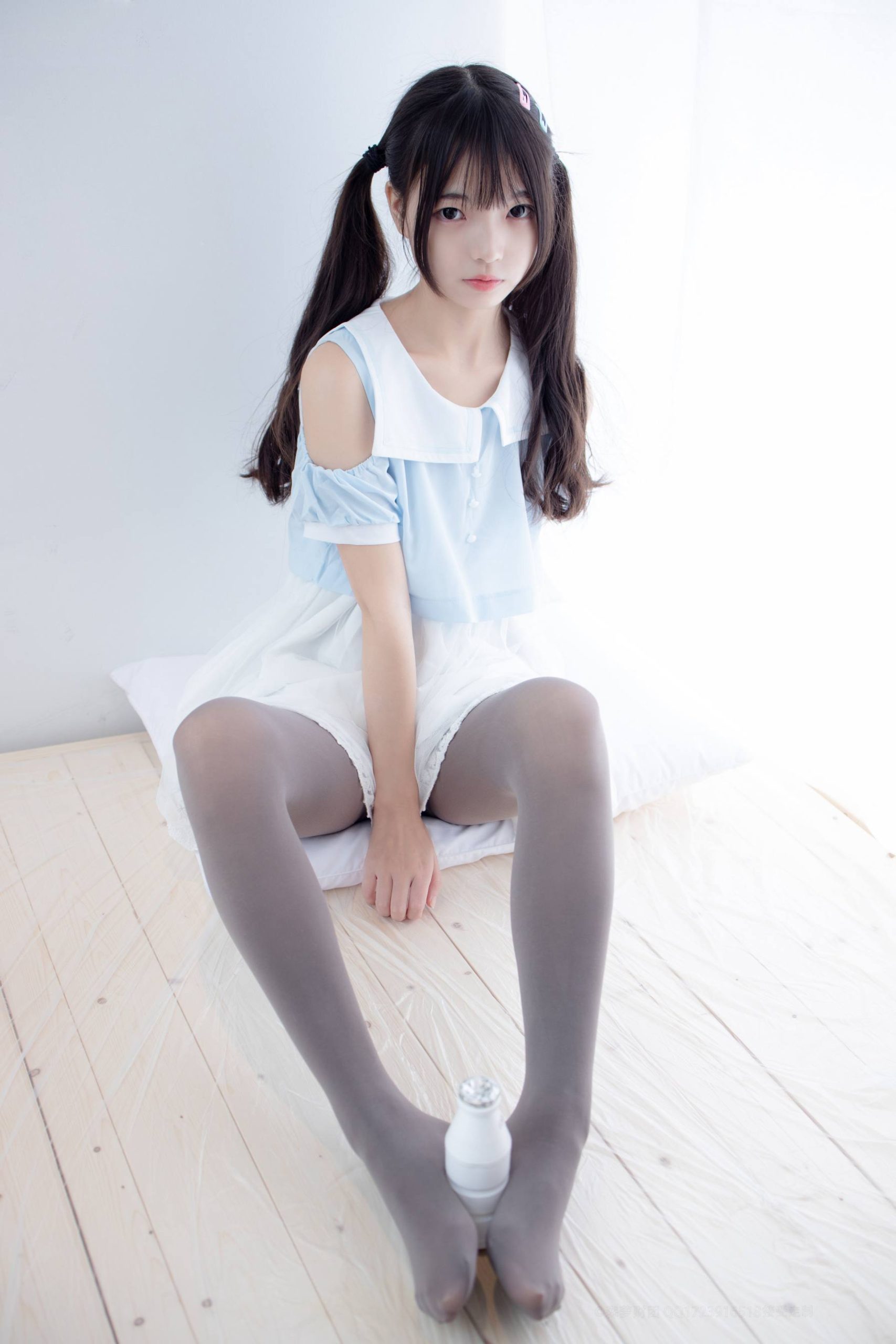 图片[1]-超级甜美的灰丝小姑娘【86P】20005-蜜桃兔兔
