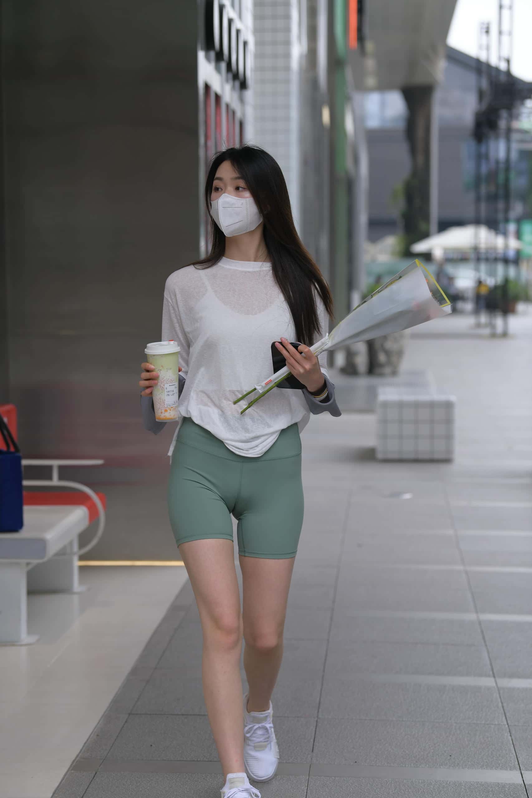 图片[5]-路边买花的白衣长发姑娘【884P】J5726-蜜桃兔兔