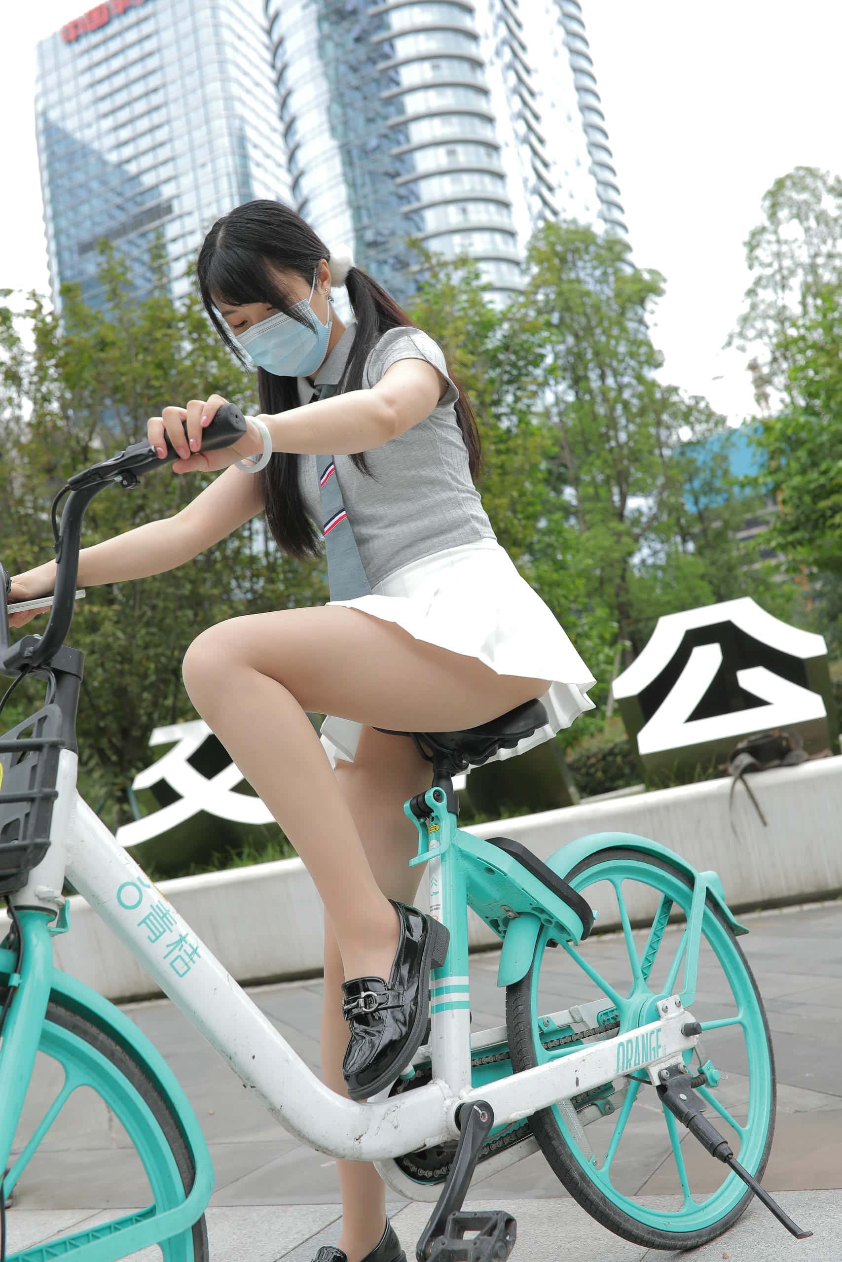 图片[4]-百褶裙少女的心事【476P】J1374-蜜桃兔兔