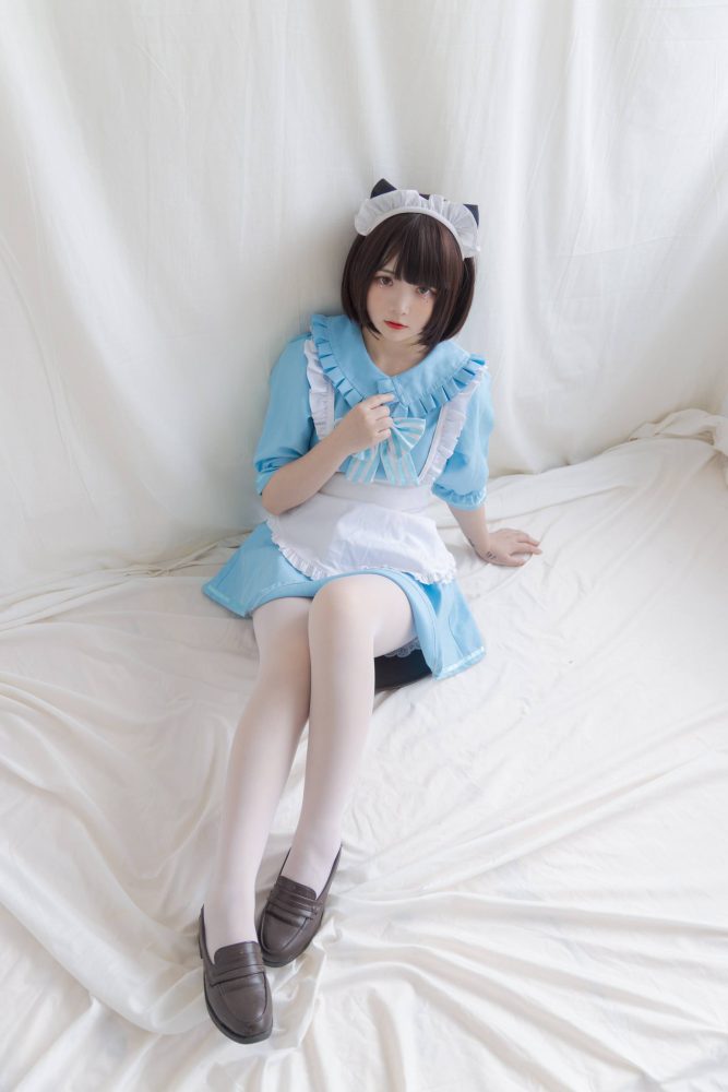 女仆装白丝女孩【43P】20014-蜜桃兔兔