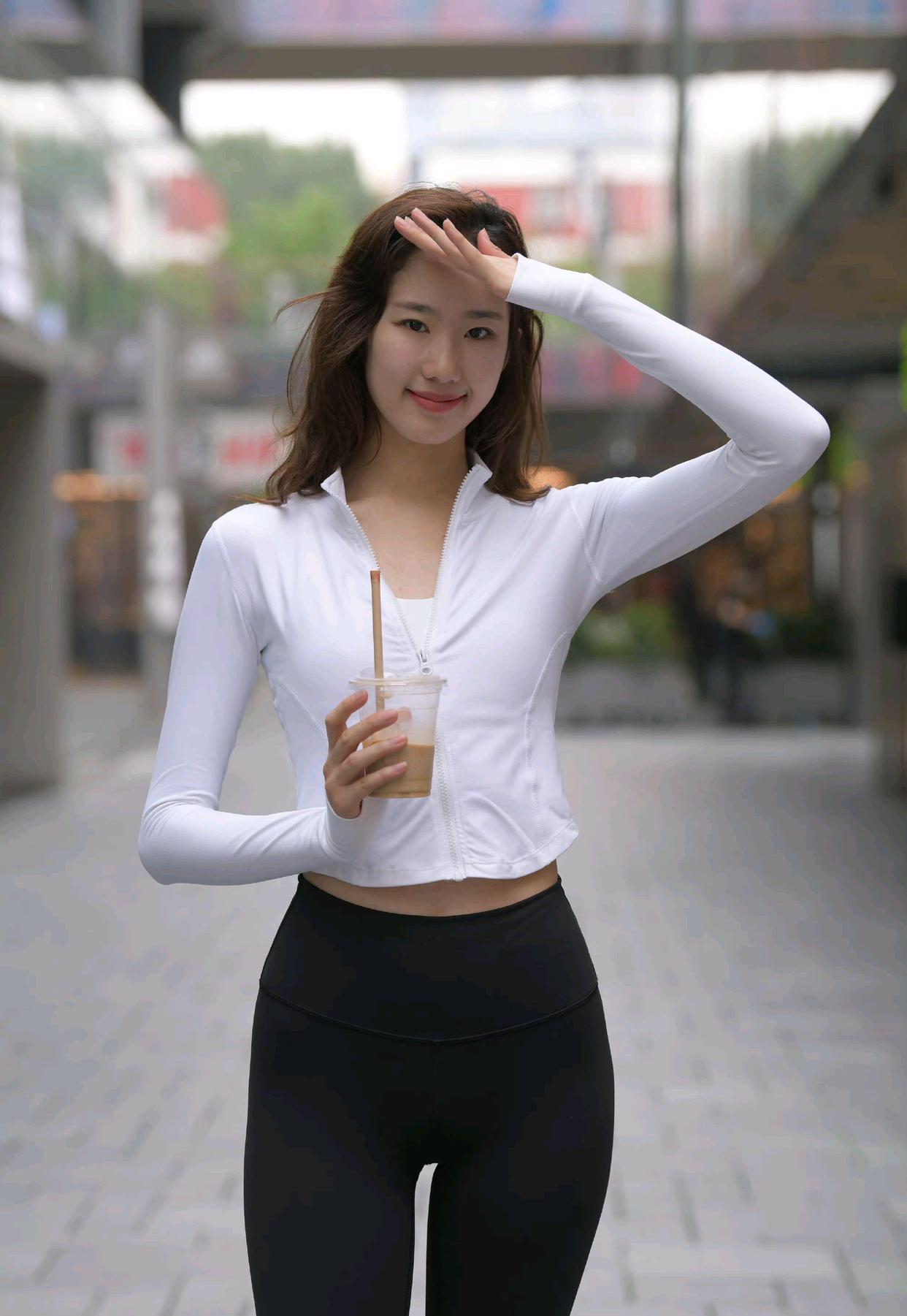 图片[4]-像刘亦菲的黑色瑜伽裤女孩J2237 340P1V-14.8GB-蜜桃兔兔