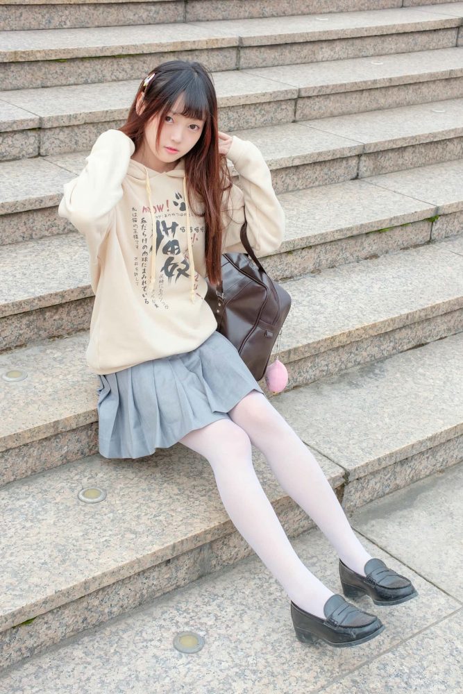 甜美的白丝女孩【131P】20007-蜜桃兔兔