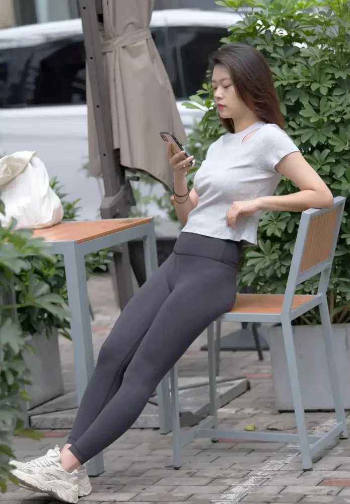 图片[4]-黑色瑜伽裤靓丽女孩J2200 905P1V-30.5GB-蜜桃兔兔