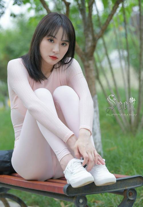 图片[2]-粉粉的瑜伽裤女孩太可爱了 J2090 854P1V-30.4GB-蜜桃兔兔