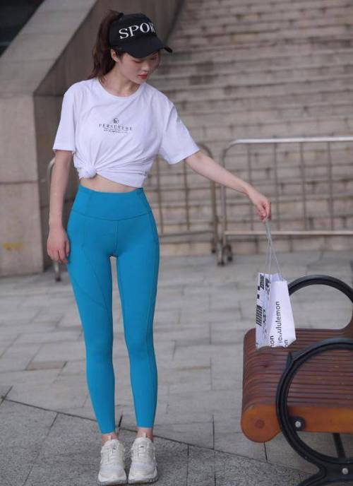 图片[3]-蓝色瑜伽裤阳光女孩J2095 611P1V-21.8GB-蜜桃兔兔
