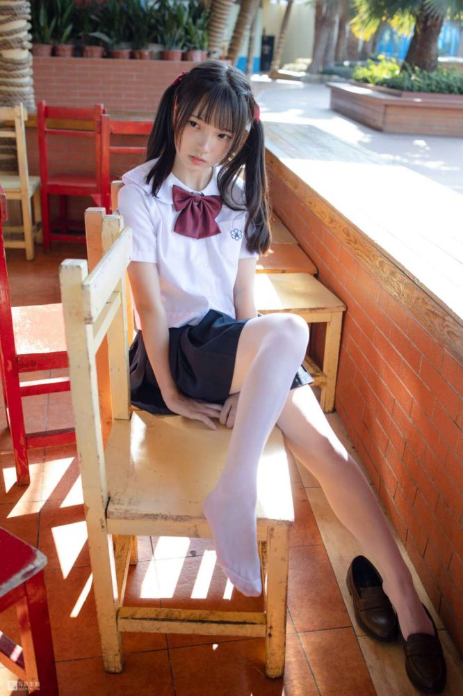 眼神好清澈的双马尾白丝女孩【75P】20019-蜜桃兔兔