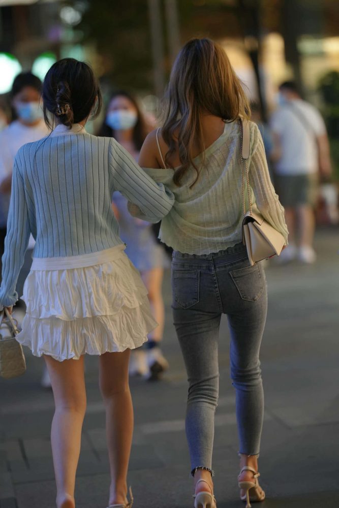 牛仔热裤女孩【114P】J4541-蜜桃兔兔