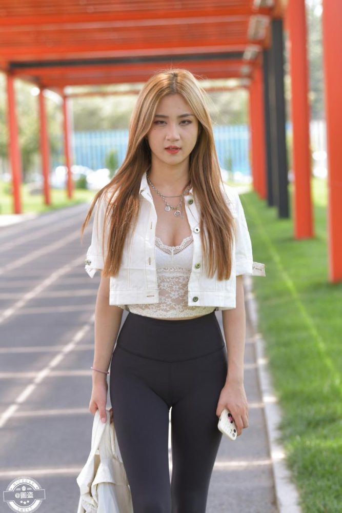 眼神里都是温柔的瑜伽裤女孩J2811 601P-13.3GB-蜜桃兔兔